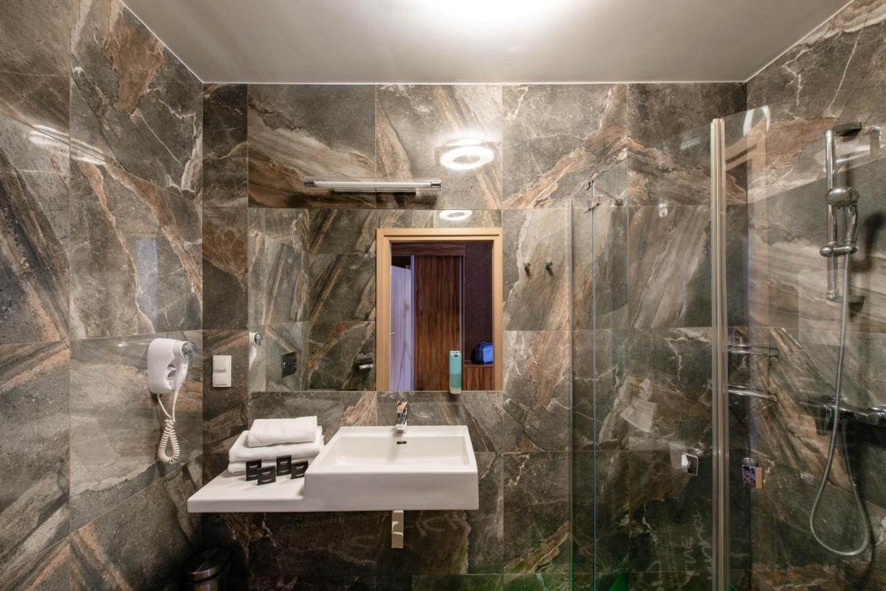 Hotel Lenart 4*