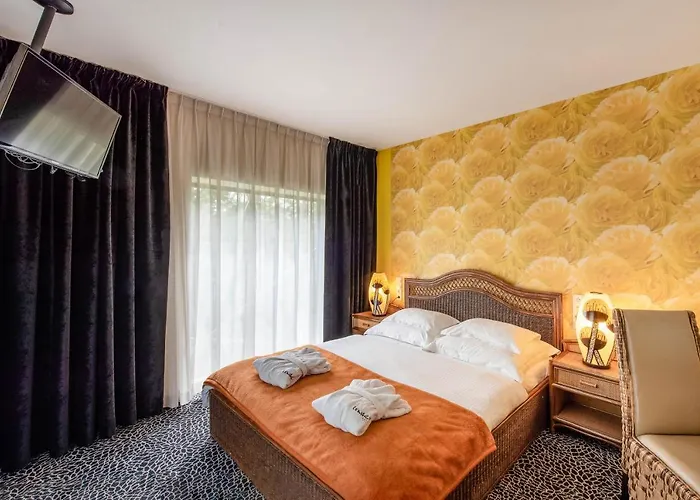 Hotel Lenart