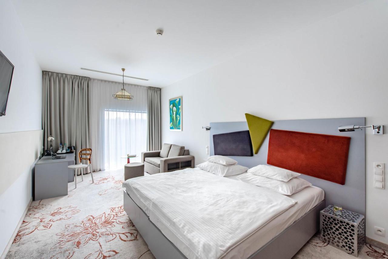 Lenart Hotel