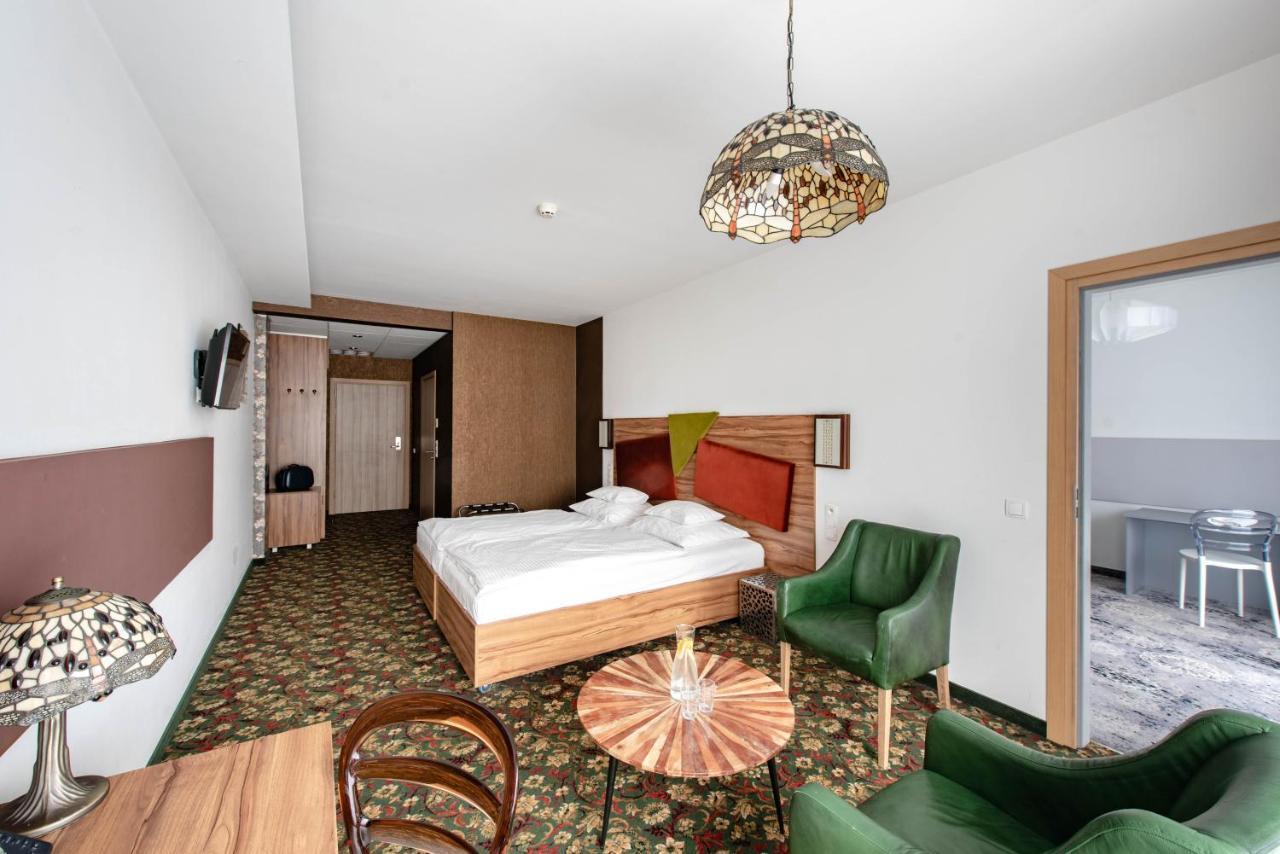 Lenart Hotel Groß Salze